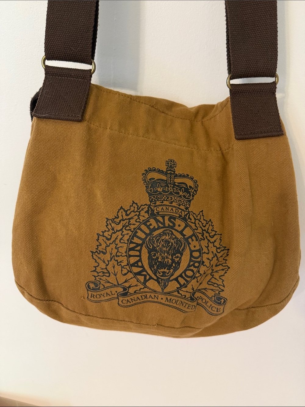 RCMP Mounted Shoulder Bag - RARE! - Picture 7 of 14